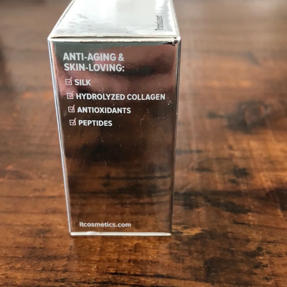 IT Cosmetics Poreless Finish Airbrush Powder - Picture 8 of 9